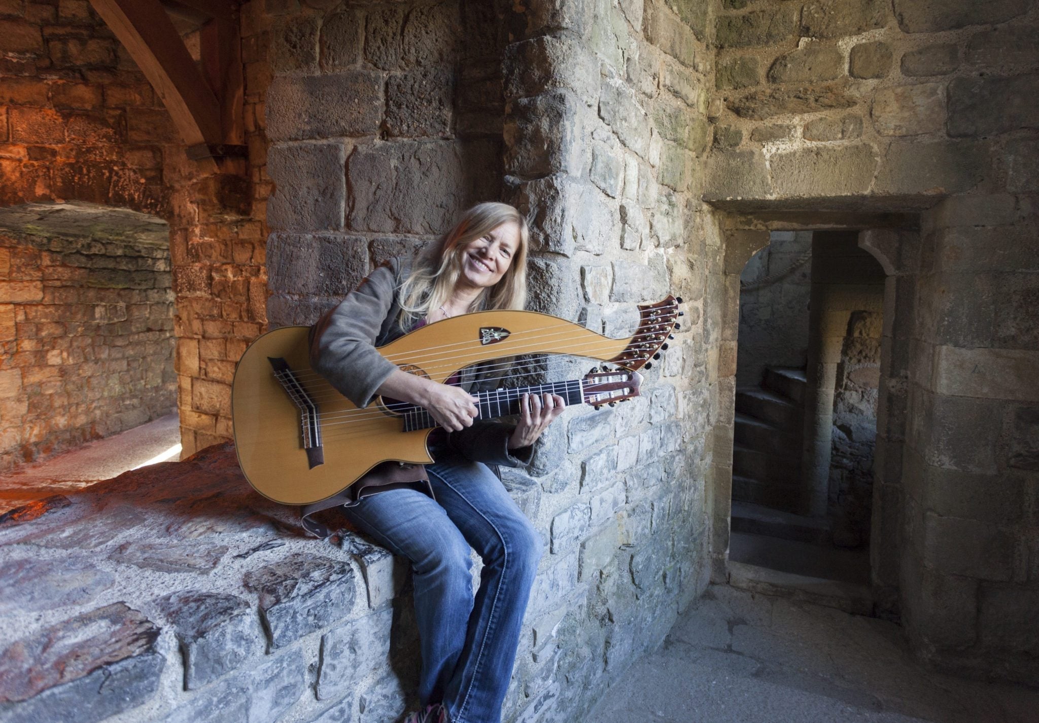 Muriel Anderson Live Harp Guitar Concert